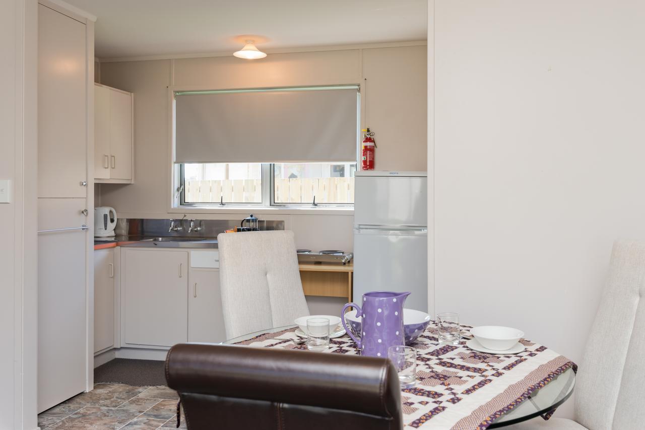 Waitangi Beach Units Extérieur photo