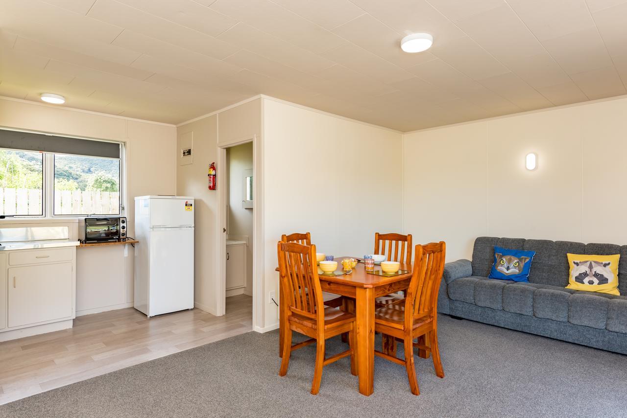 Waitangi Beach Units Extérieur photo